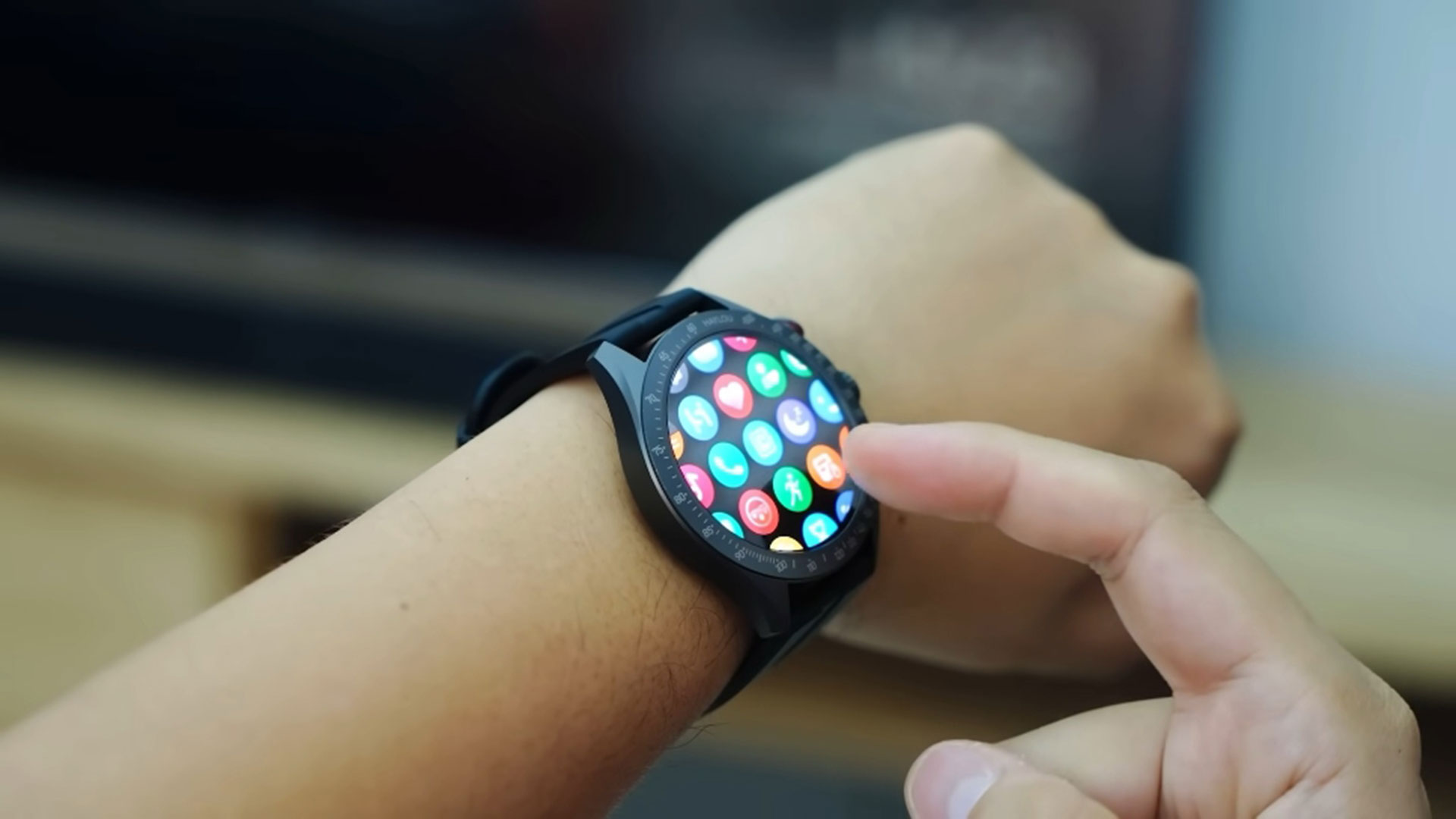 Haylou Solar Pro smart watch